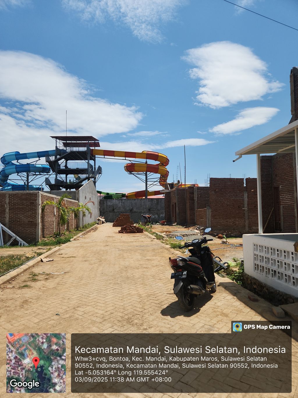 foto posisi tengah perumahan NADILA MODERN HILLS