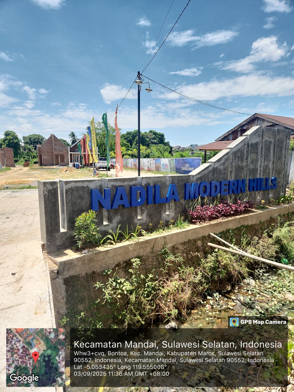 foto gerbang perumahan NADILA MODERN HILLS