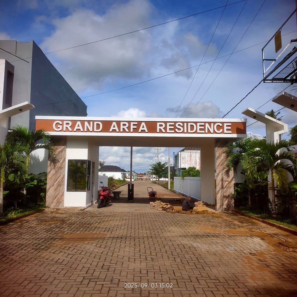 foto gerbang perumahan GRAND ARFA RESIDENCE
