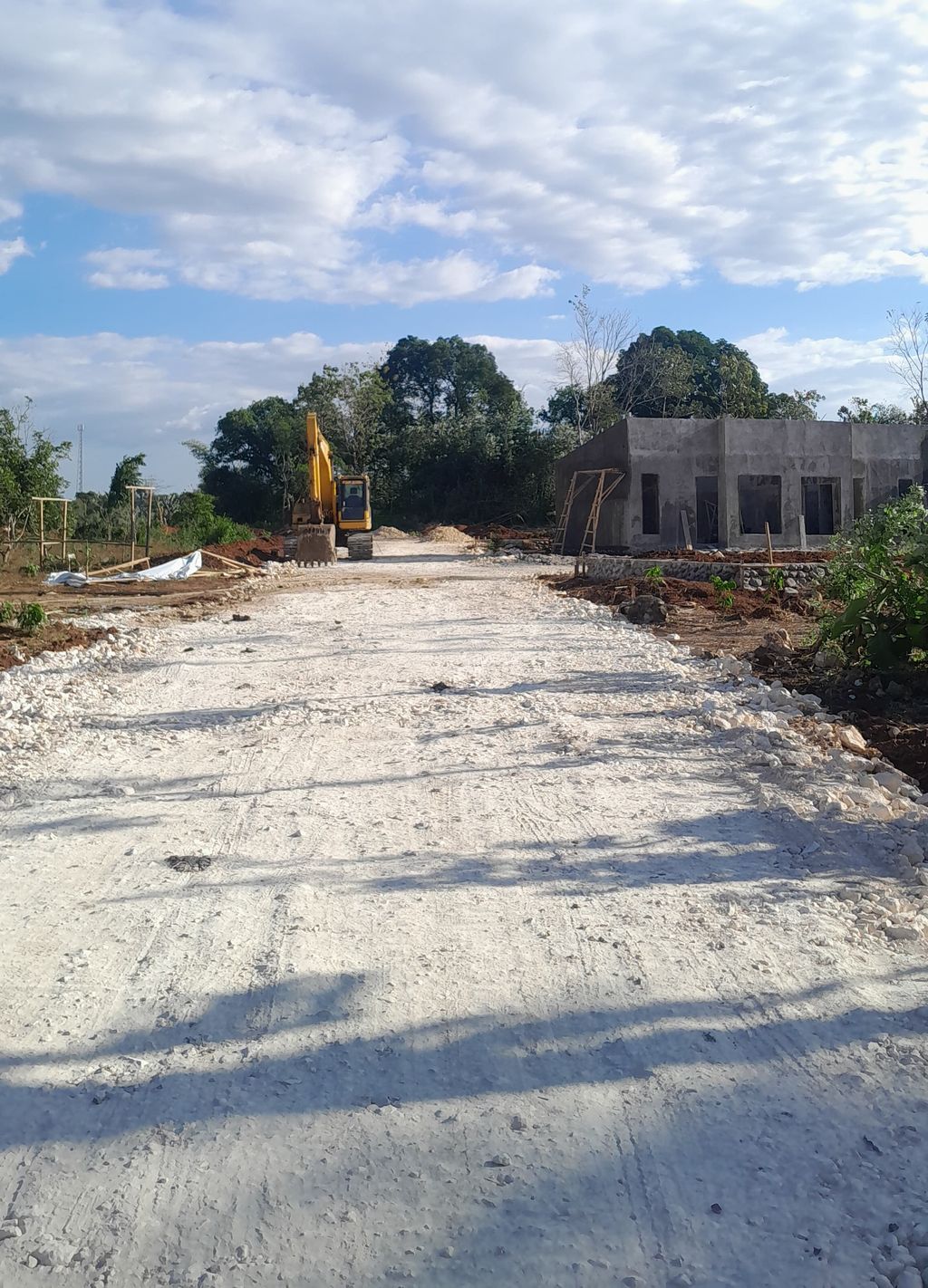 foto posisi tengah perumahan GRIYA KIRANA