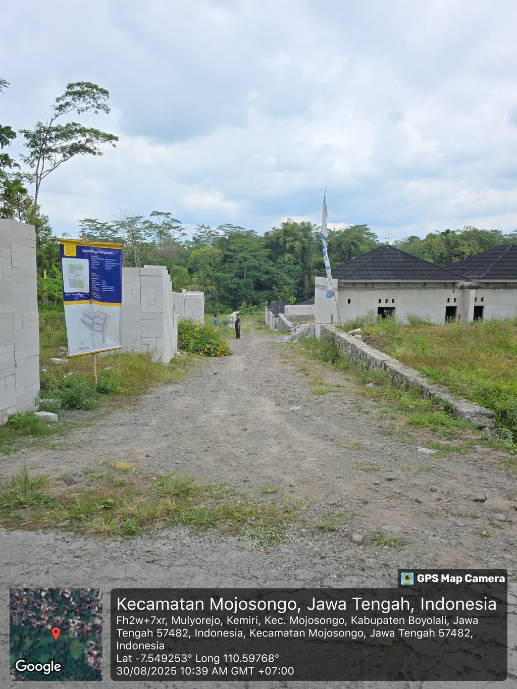 foto gerbang perumahan PERUMAHAN MARITZA KEMIRI