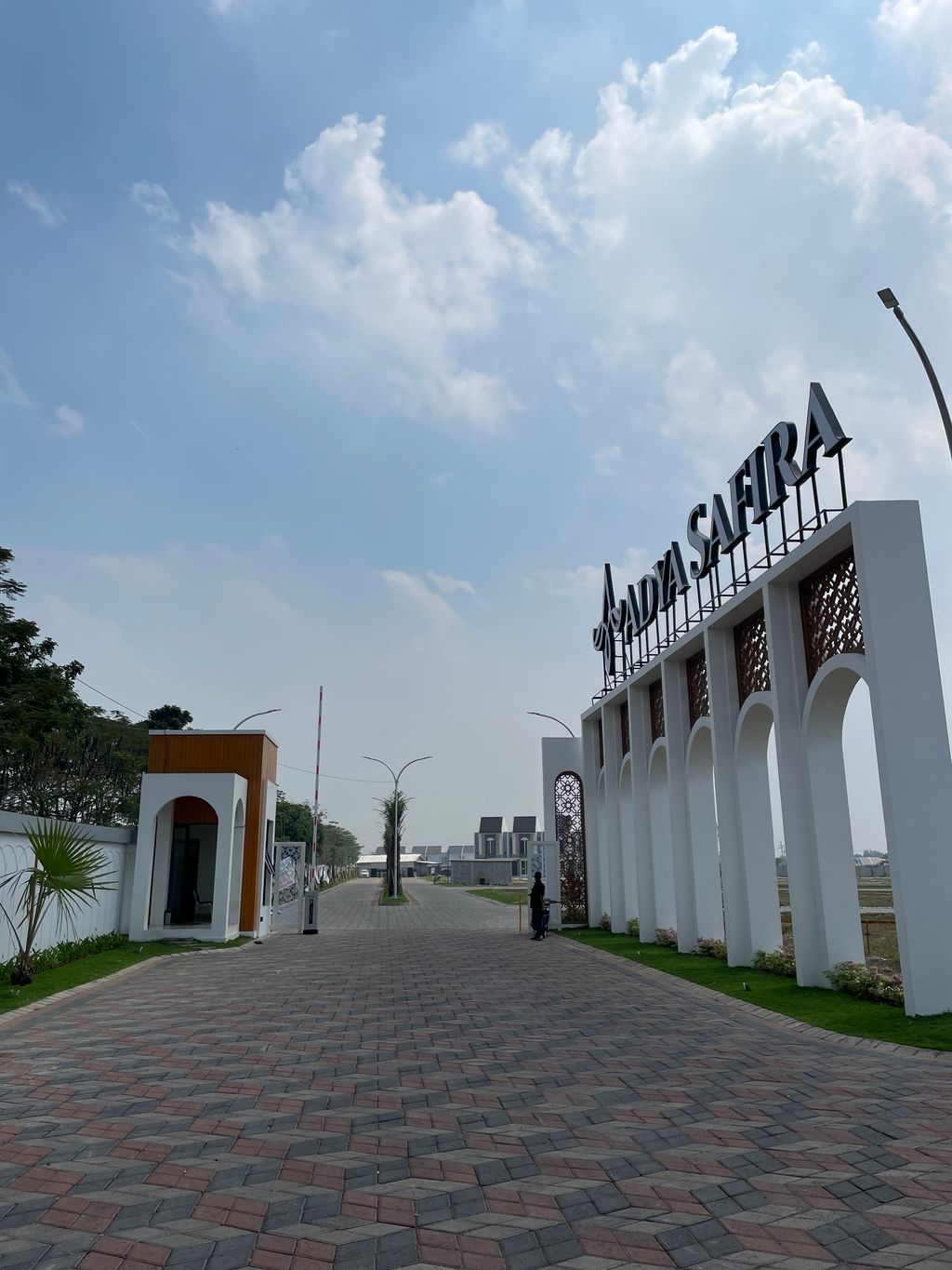 foto gerbang perumahan ADYA SAFIRA