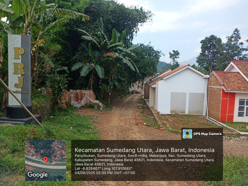 foto gerbang perumahan PRJ RESIDENCE 1