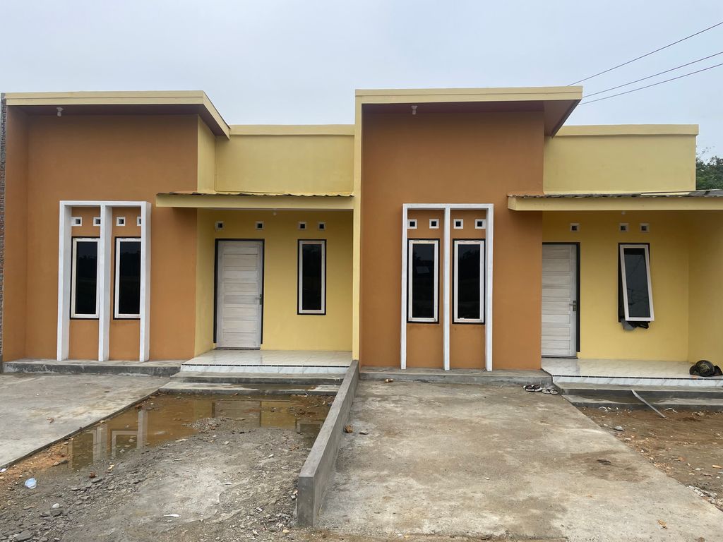 foto tampak rumah tipe 22 perumahan BUMI REGENCY