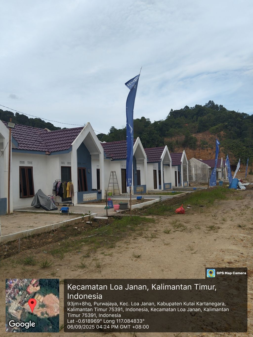 foto posisi tengah perumahan Perum Dwi Pratama Residence