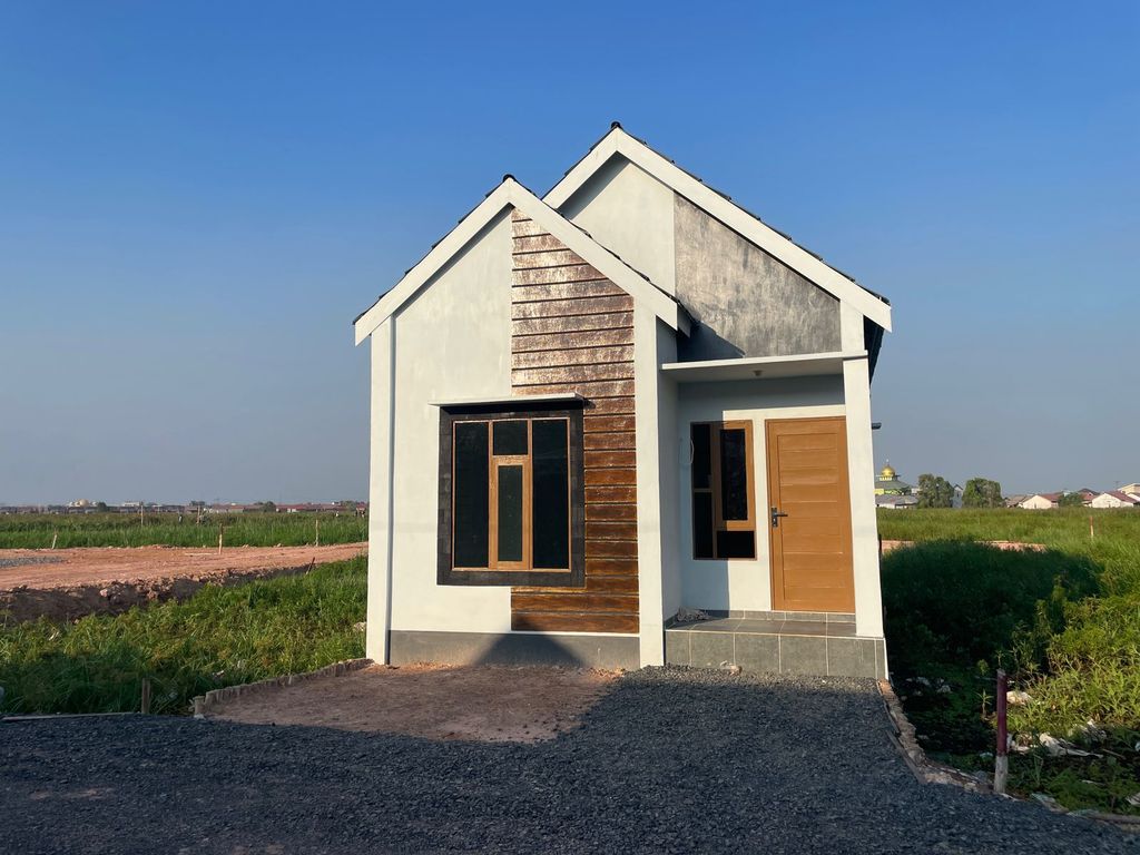 foto tampak rumah tipe Edelweis perumahan Mahantas Modern Land