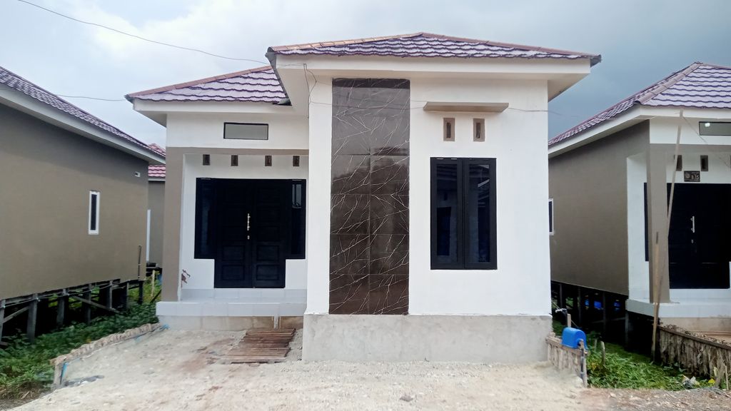 foto contoh rumah perumahan Azzam Regency 3