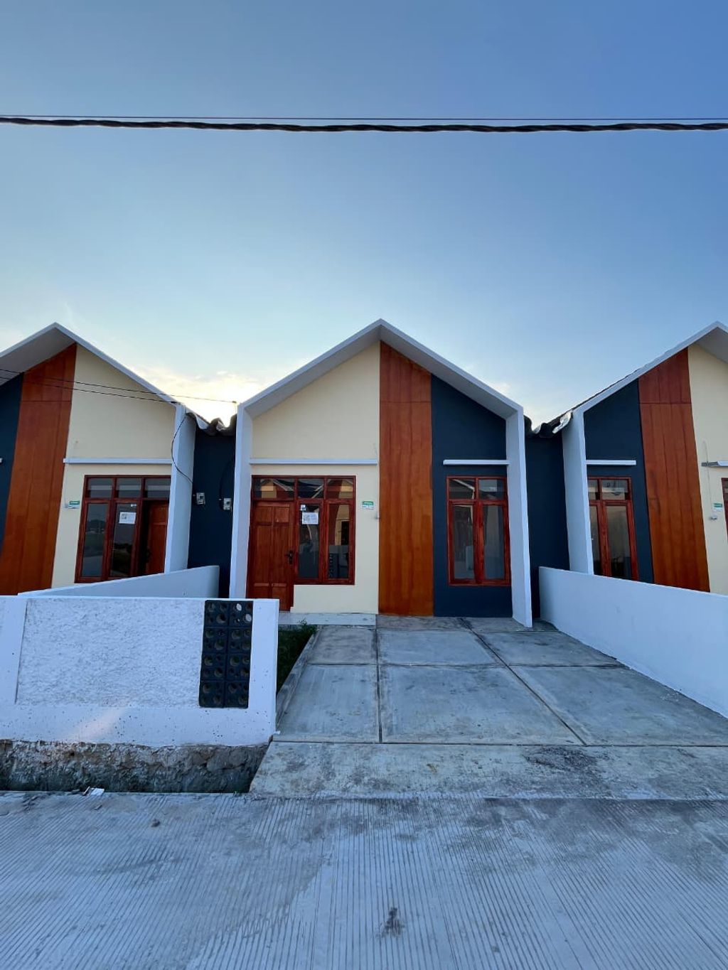 foto tampak rumah tipe SCANDINAVIA perumahan FATMA RESIDENCE