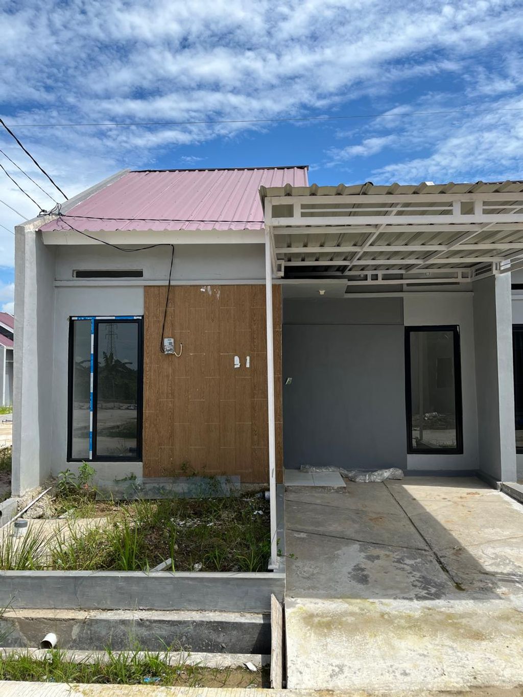foto tampak rumah tipe 36/84 perumahan Palaran Indah Kemilau 1