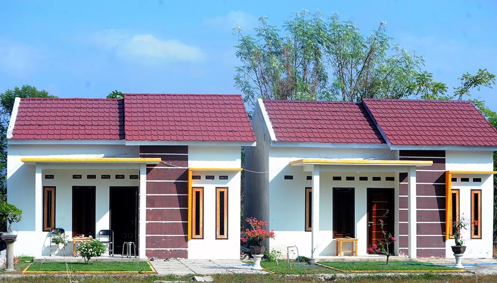 foto tampak rumah tipe Komersil perumahan GRIYA TUDA PERMAI