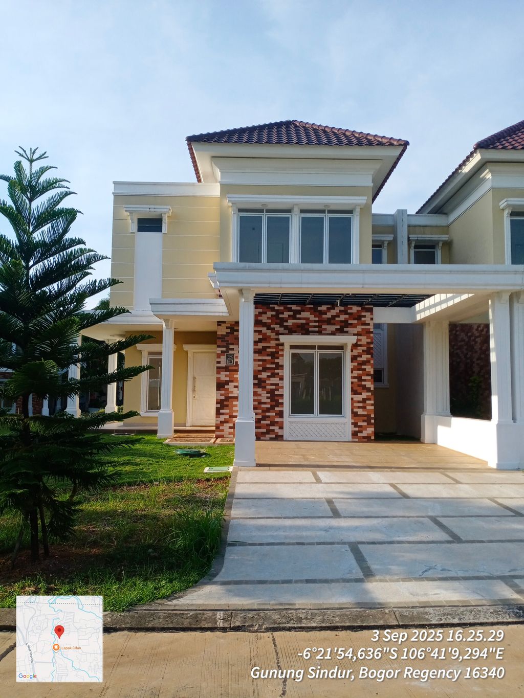 foto tampak rumah tipe NS2-0030 perumahan SERPONG NATURA CITY