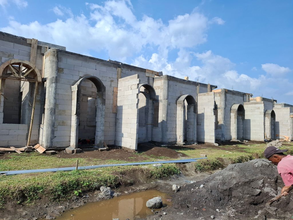 foto contoh rumah perumahan Clarysa Grande