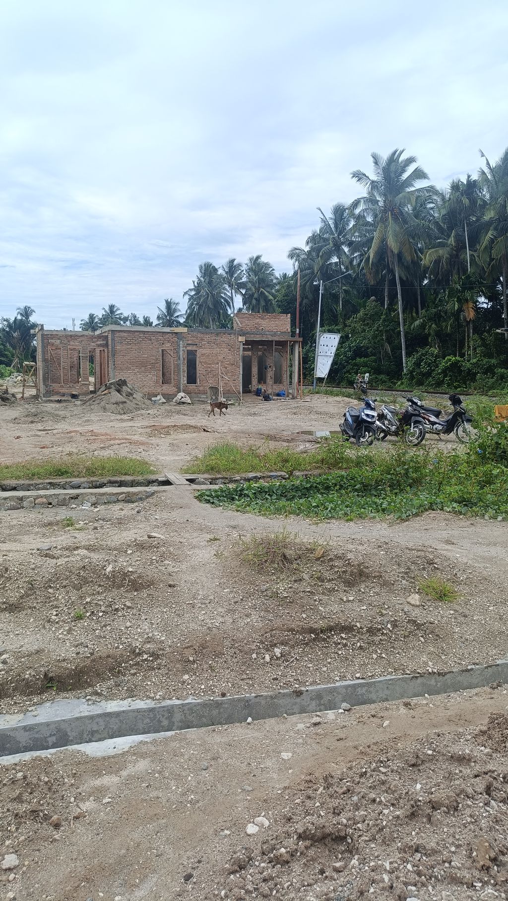 foto posisi tengah perumahan Abiyyu Regency 7