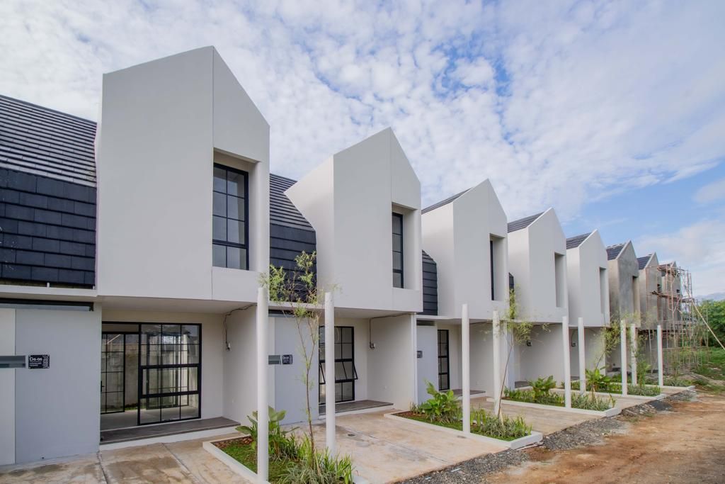 foto tampak rumah tipe 48/60 perumahan Elegant Permai