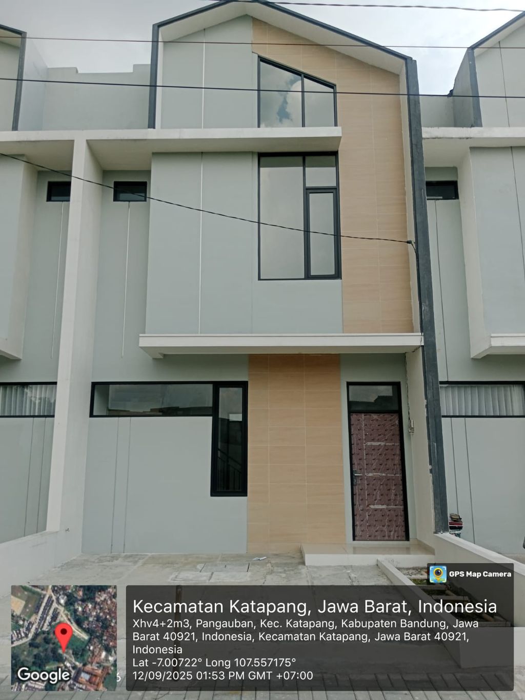 foto tampak rumah tipe 50 Compact (3 Kamar) High Ceiling (412) perumahan G-Land Katapang Residence 1