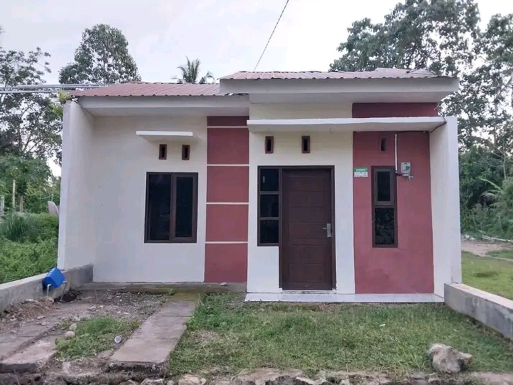 foto tampak rumah tipe 36 perumahan PESONA BUMI BONTOPEDDA