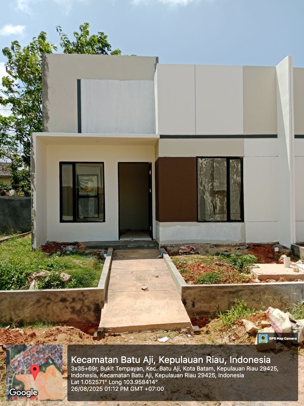 foto tampak rumah tipe 23/60 perumahan CASA GRANDE RESIDENCE