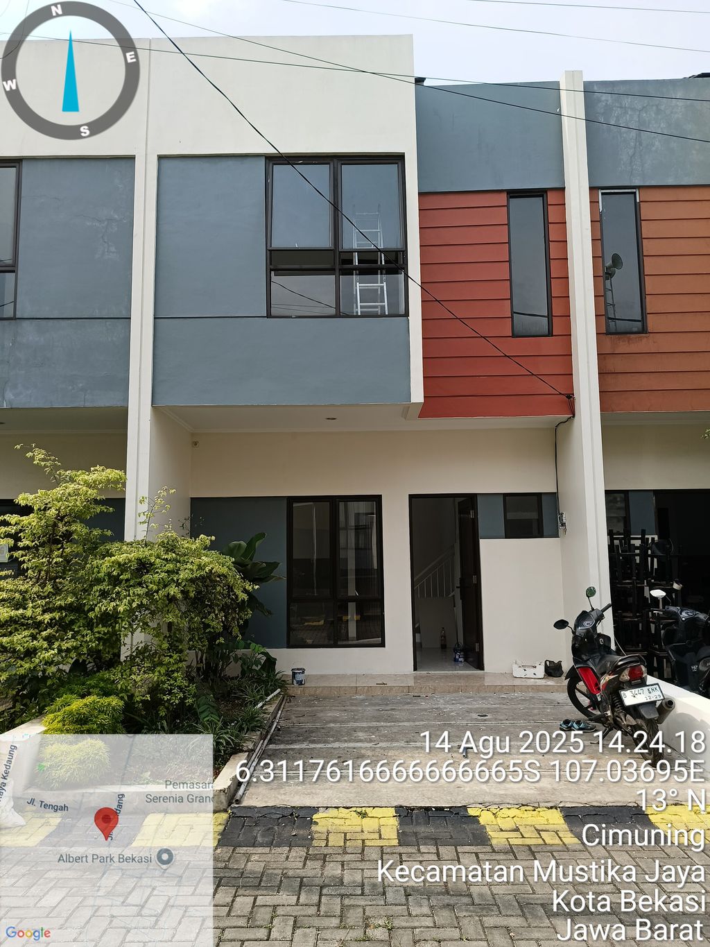 foto tampak rumah tipe 47/50 meter2 perumahan ROYAL GRANDWIS