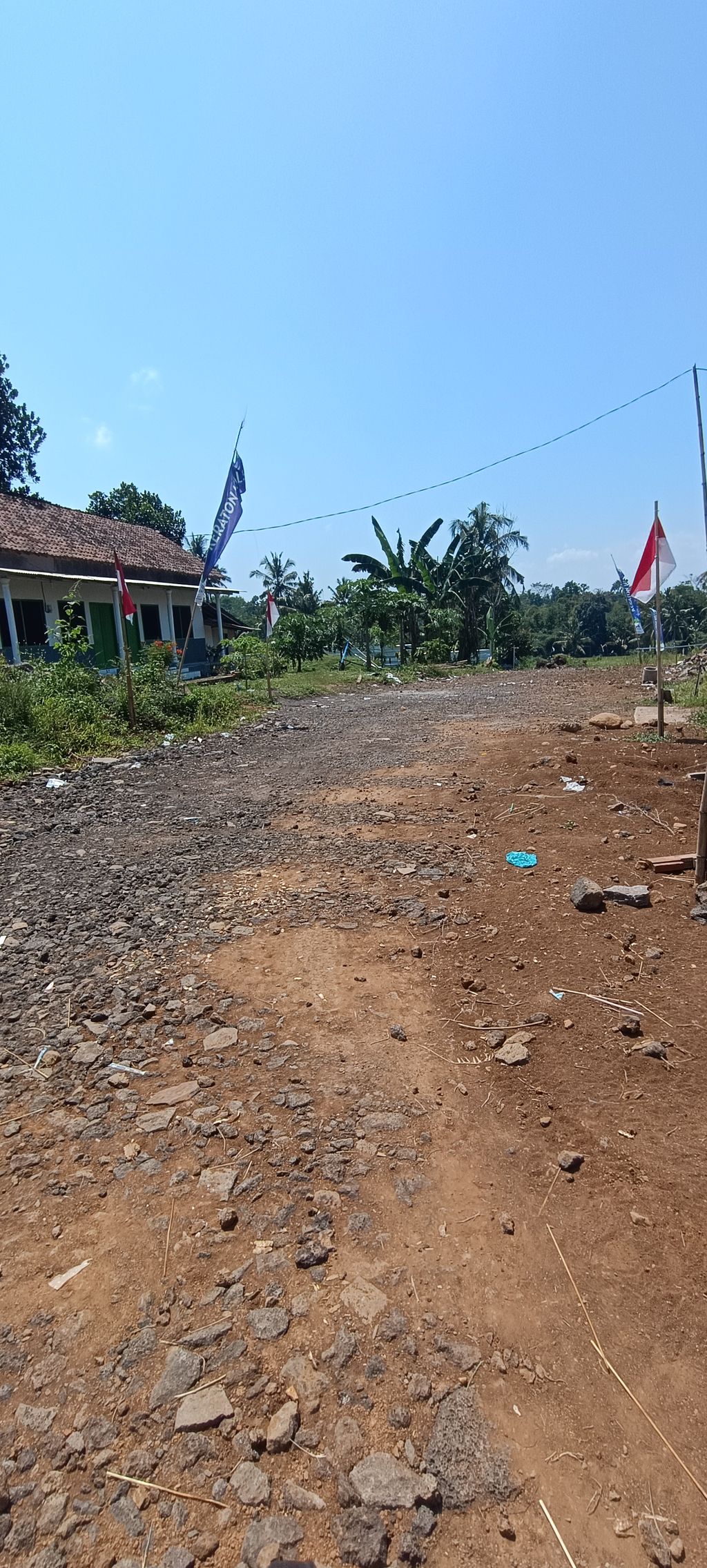 foto gerbang perumahan KERATON HILLS