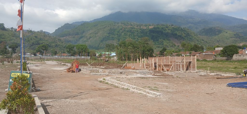 foto posisi tengah perumahan TAMALAND