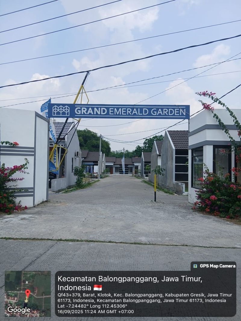foto gerbang perumahan GRAND EMERALD GARDEN