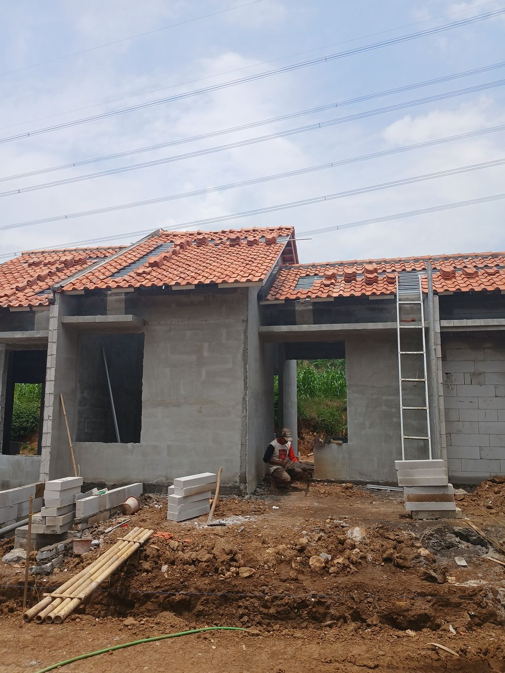 foto contoh rumah perumahan WESTHOM CAMPUREJO TAHAP 1