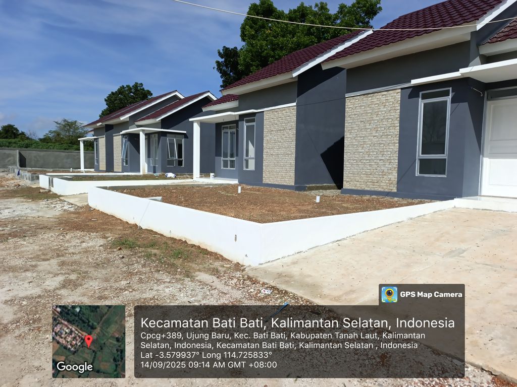 foto posisi tengah perumahan Royal Residence