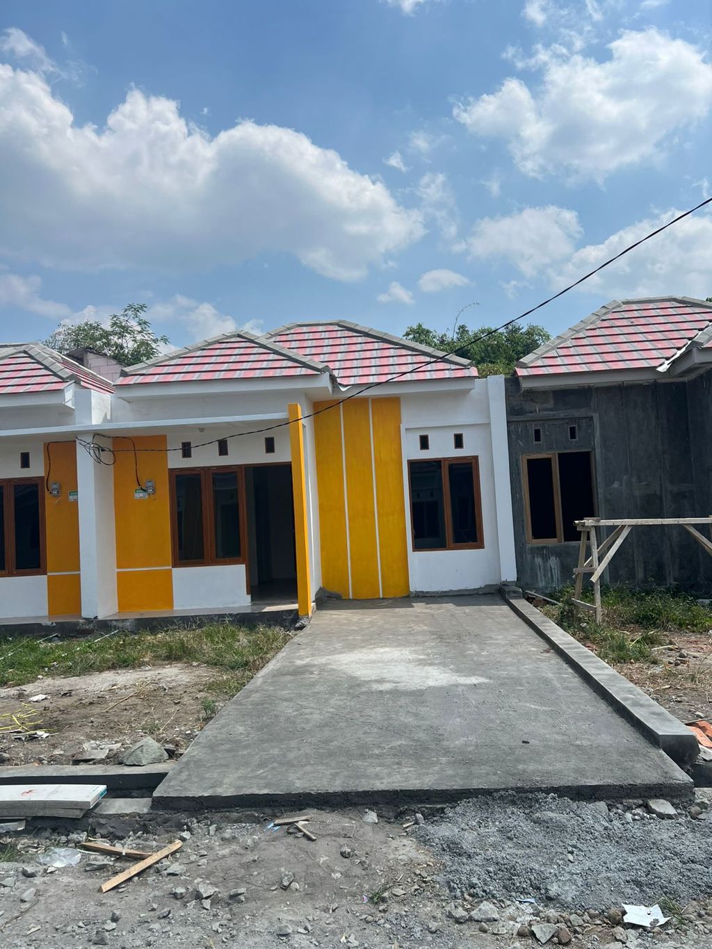 foto tampak rumah tipe 30 perumahan PERUMAHAN MUTIARA CITRA RESIDENCE 2