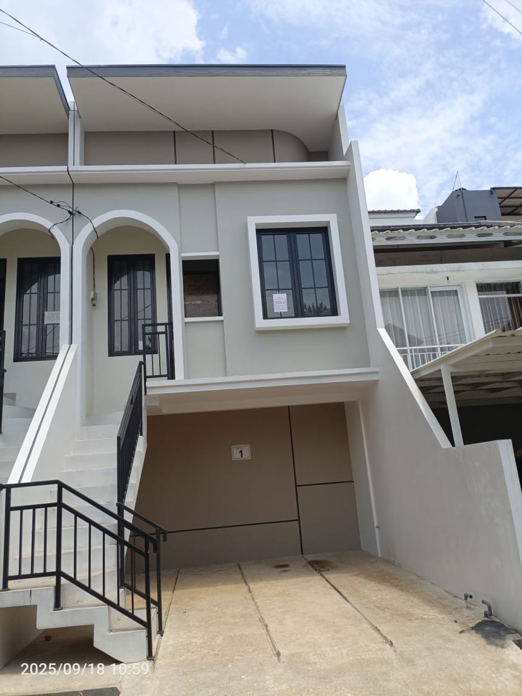 foto tampak rumah tipe 32 1 lantai (260) perumahan Bukit Sukanagara Resort