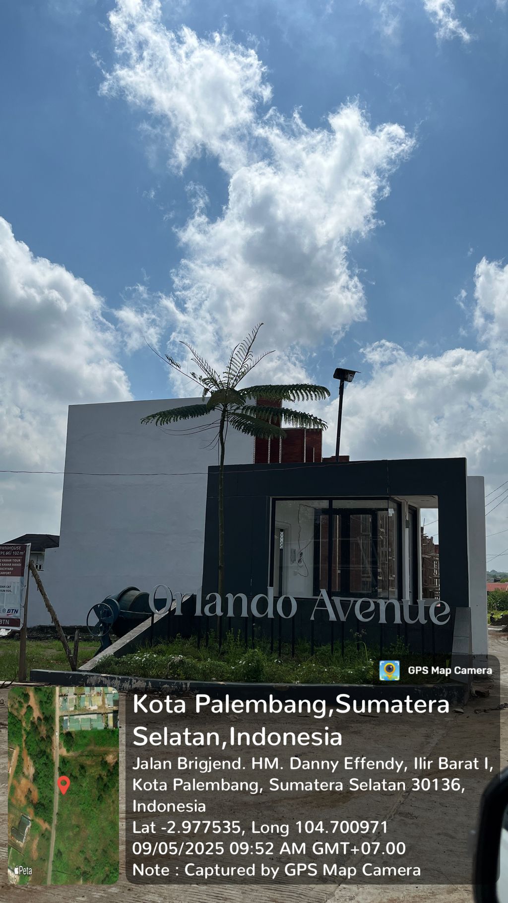 foto gerbang perumahan ORLANDO AVENUE 2