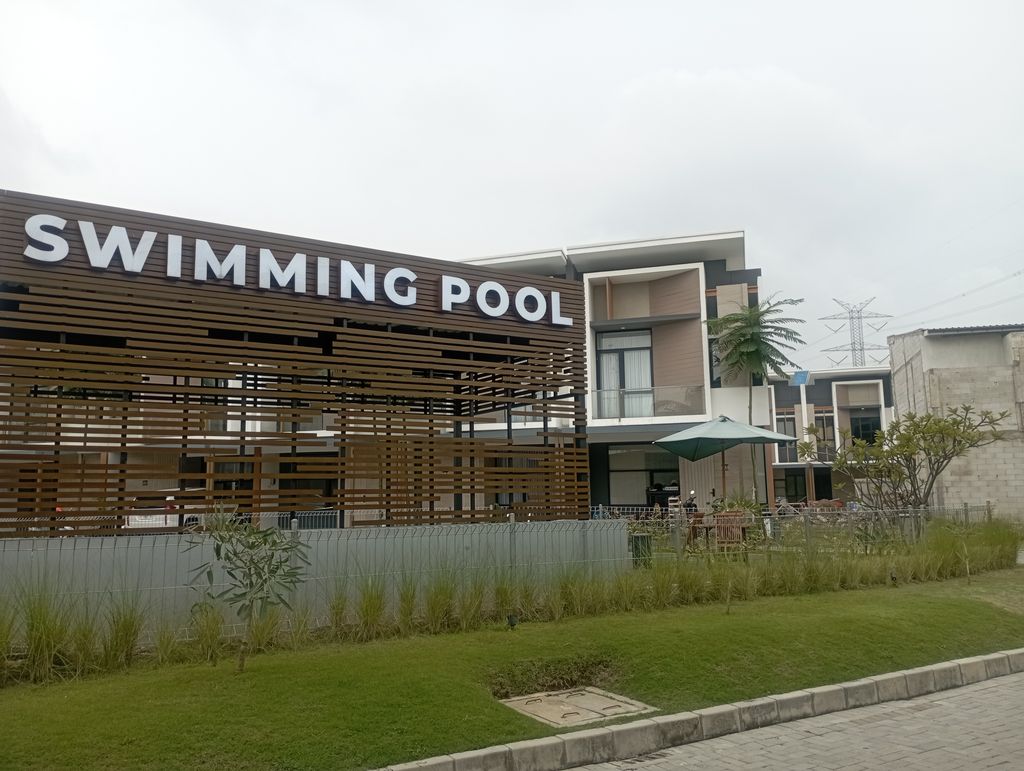 foto posisi tengah perumahan Avana Residence