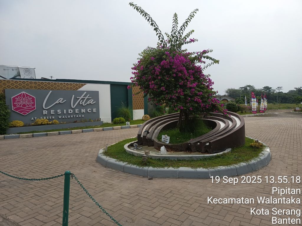 foto gerbang perumahan Green Walantaka Tahap 2