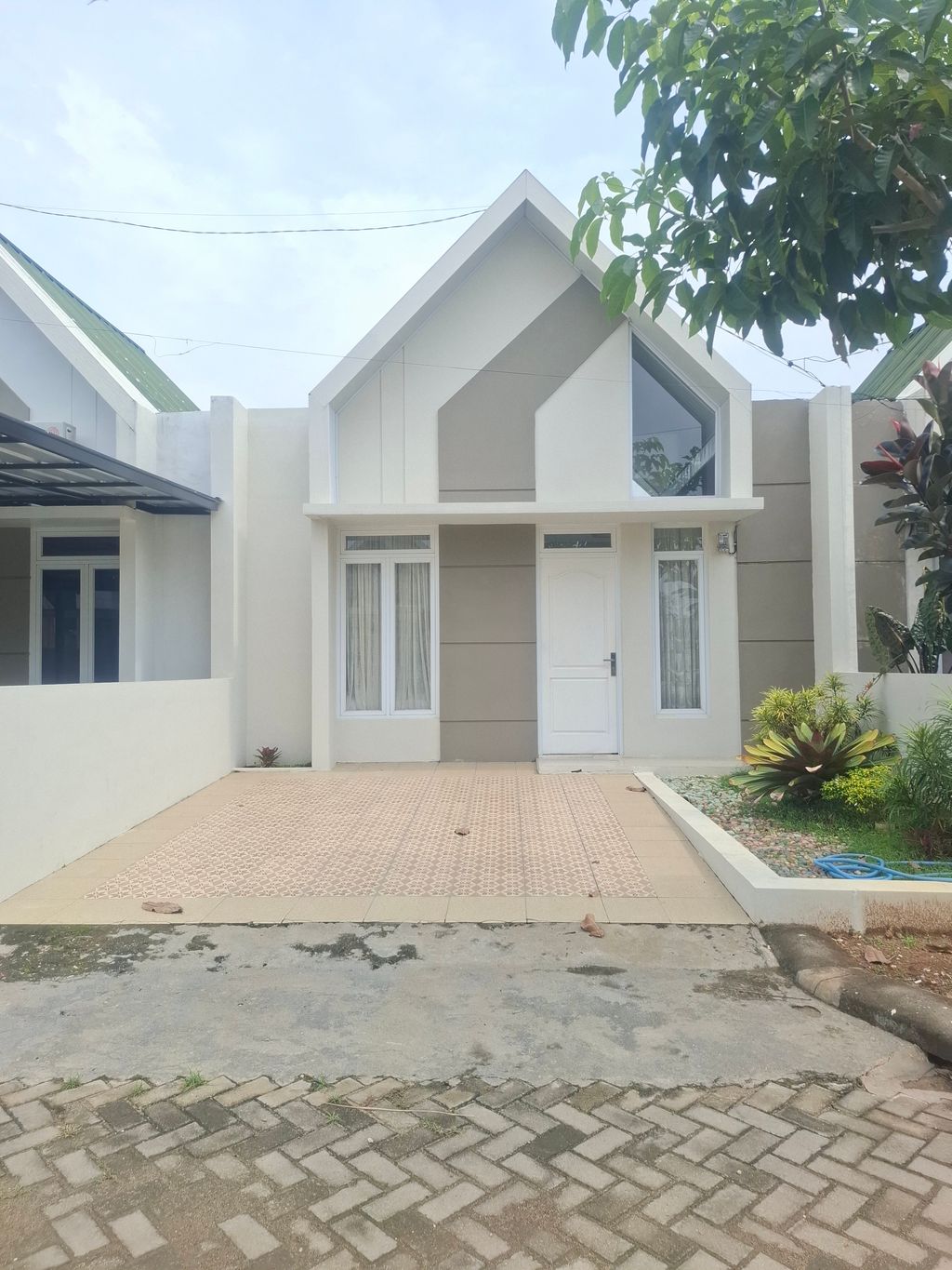 foto contoh rumah perumahan PERUMAHAN SRIMULYO GARDEN 2