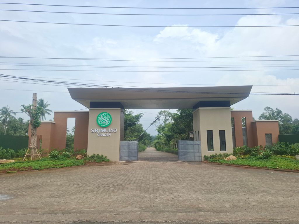 foto gerbang perumahan PERUMAHAN SRIMULYO GARDEN 2