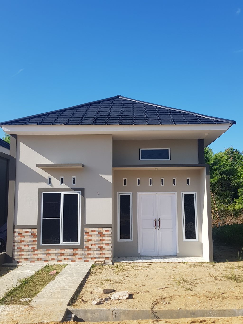 foto contoh rumah perumahan PERUMAHAN MAHARANI RESIDENCE