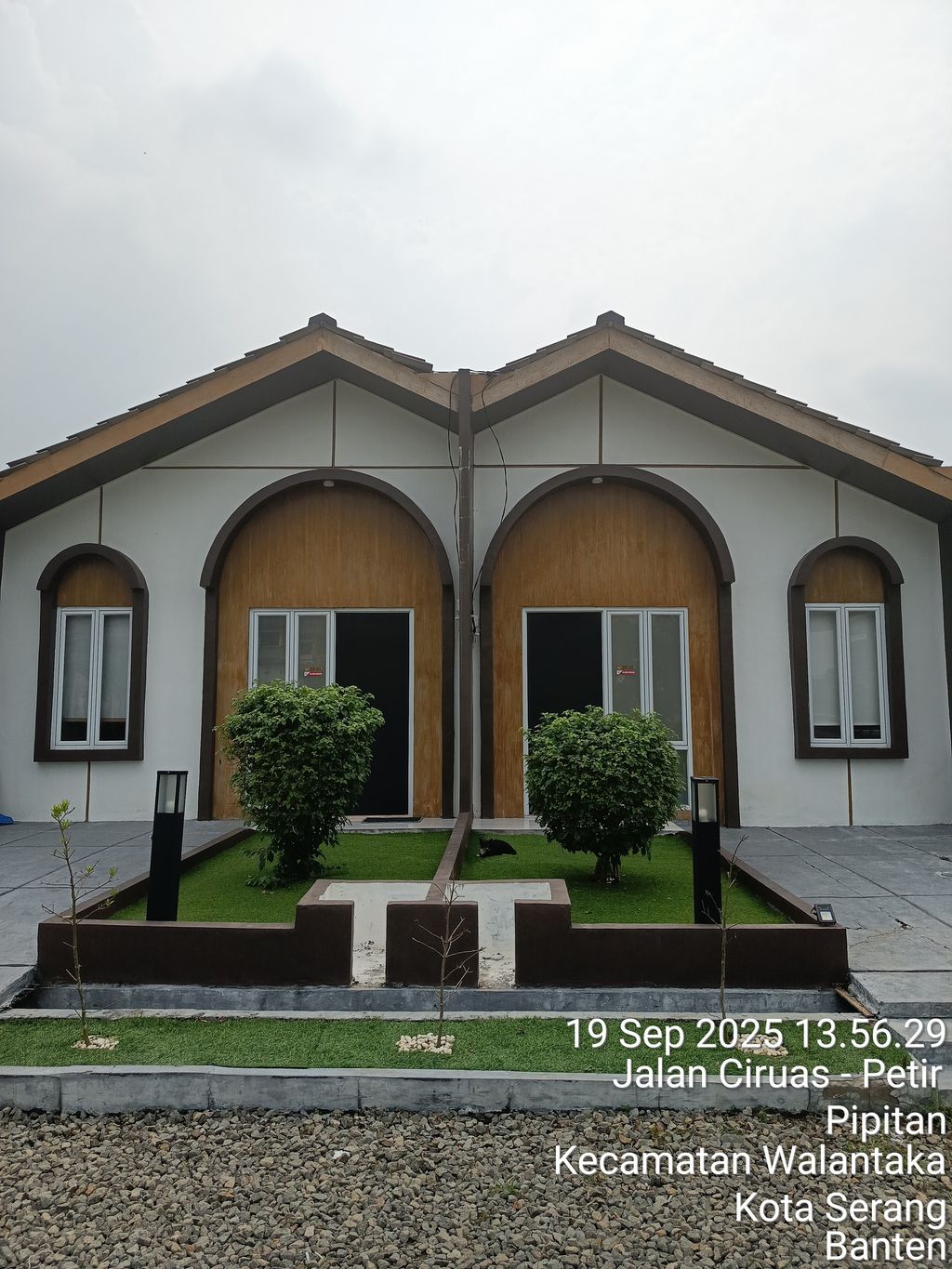 foto tampak rumah tipe 30/60 perumahan Green Walantaka Tahap 2