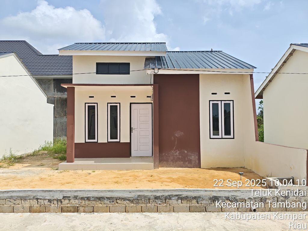 foto tampak rumah tipe 36 perumahan MUTIARA KARMILA 9