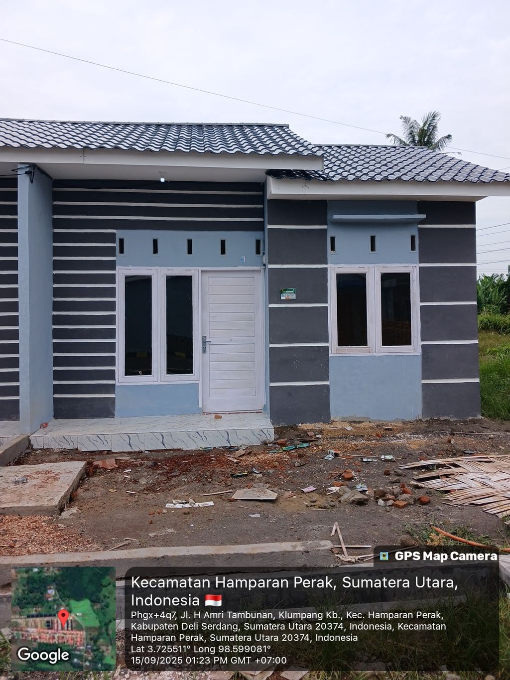 foto tampak rumah tipe Lavender perumahan Taman Indah Hamparan Perak Tahap II
