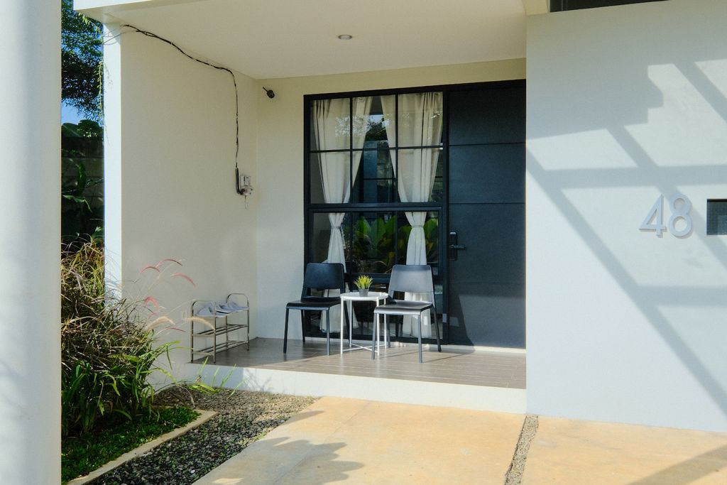 foto tampak rumah tipe 48/89 perumahan GREENLAND KEMANG BOGOR