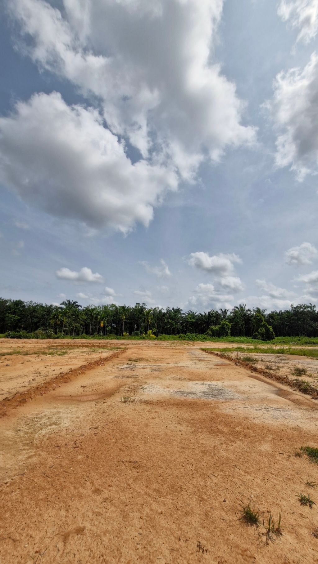 foto posisi tengah perumahan Graha Nuansa Damai 5