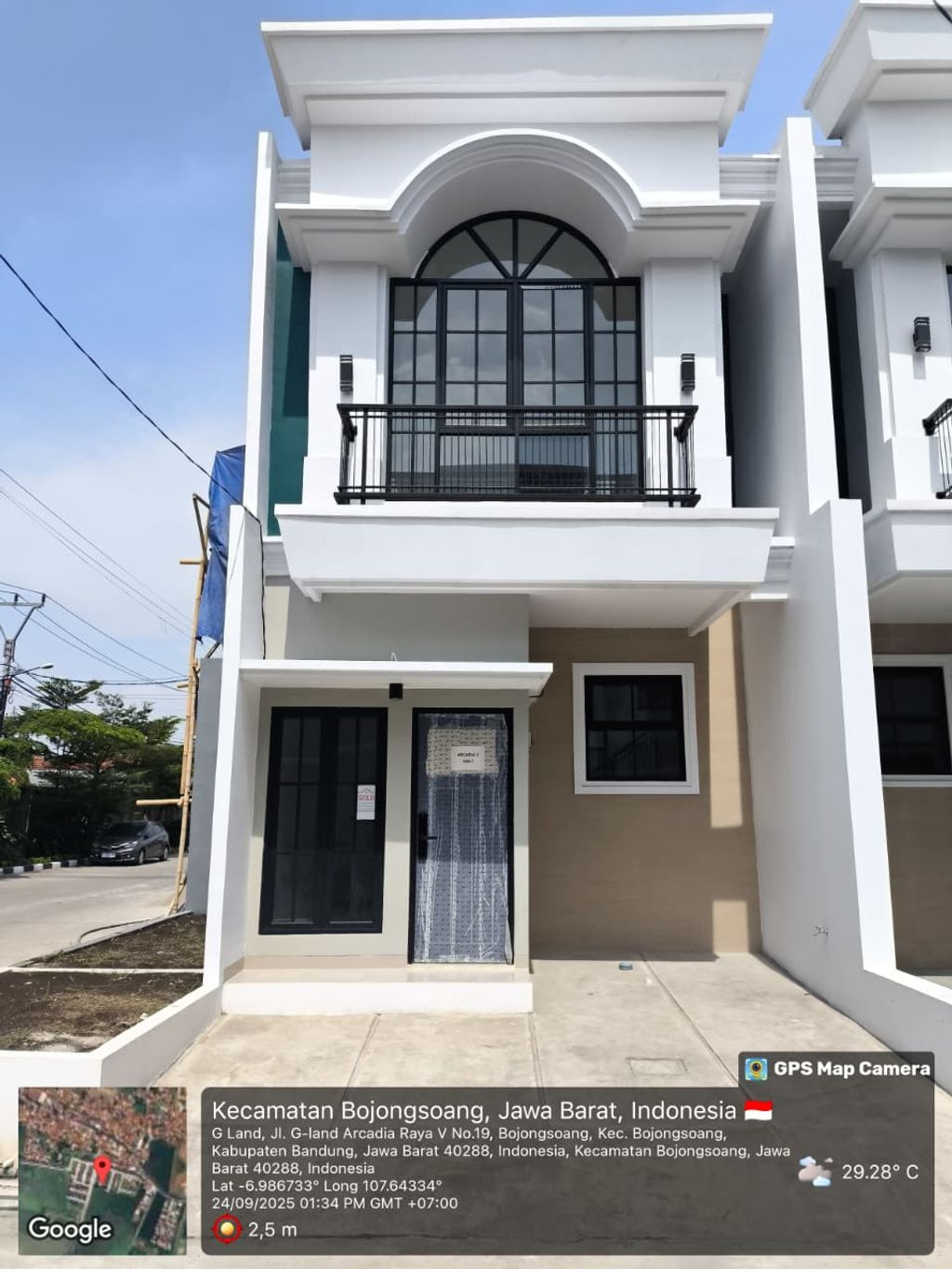 foto tampak rumah tipe 54 New Compact HC Classic (3KT) (636) perumahan G-Land Arcadia Buahbatu