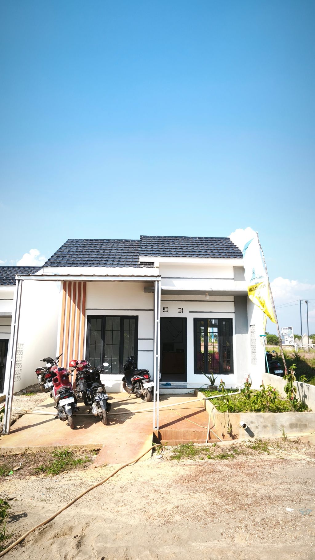 foto contoh rumah perumahan GRIYA PERDANA