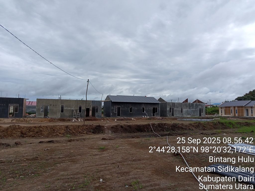 foto posisi tengah perumahan GRIYA WEJAYA KENCANA