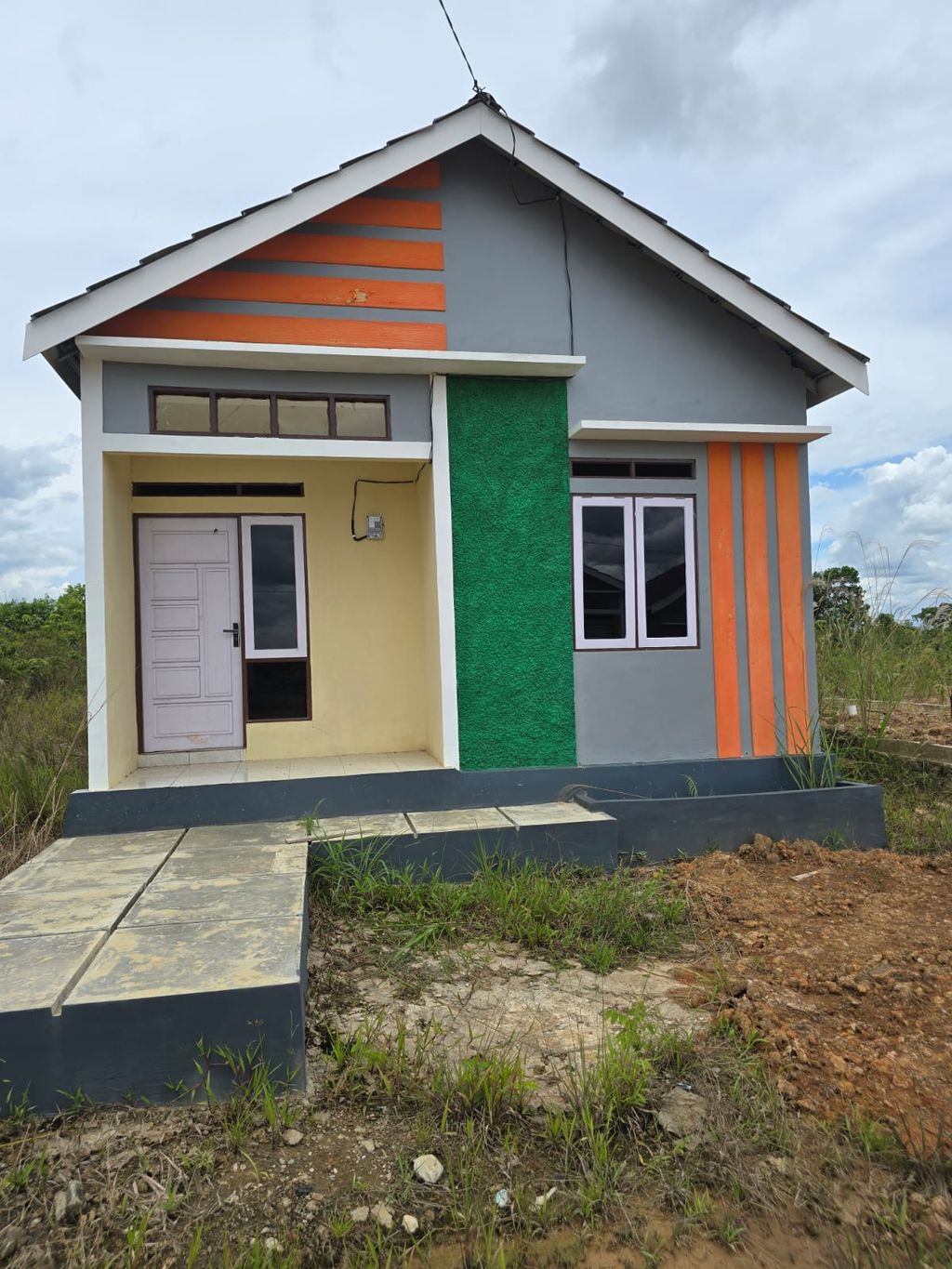 foto tampak rumah tipe 36/98 perumahan Aulia Permai Residence