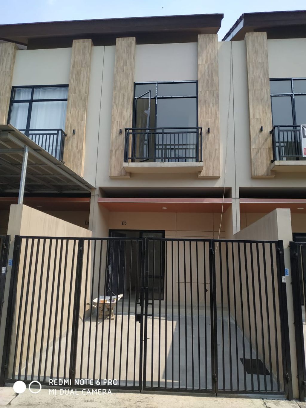 foto tampak rumah tipe 98/63 perumahan Klingkit Raya Residence