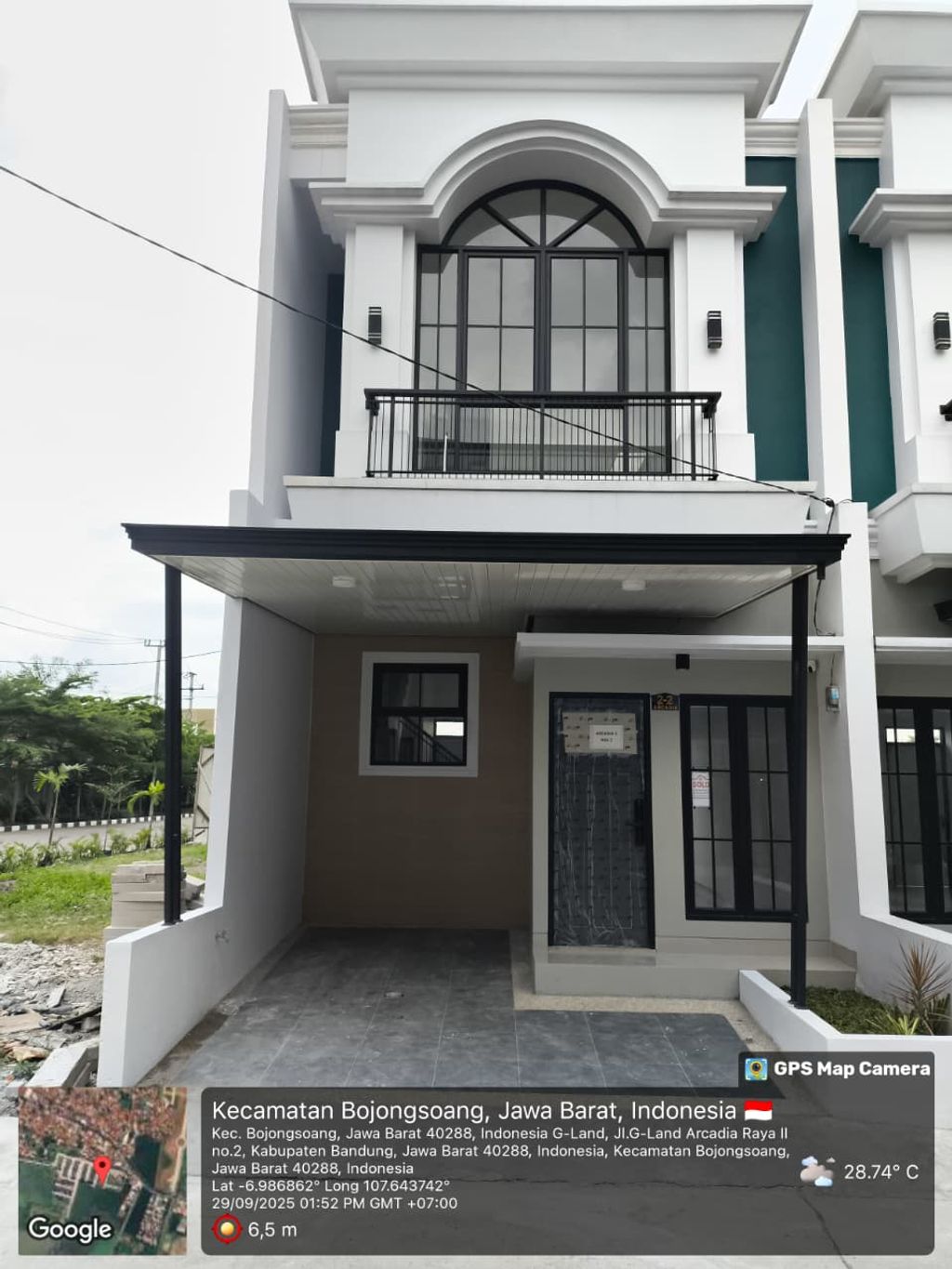 foto tampak rumah tipe 63 New Compact HC Classic (3KT) (704) perumahan G-Land Arcadia Buahbatu
