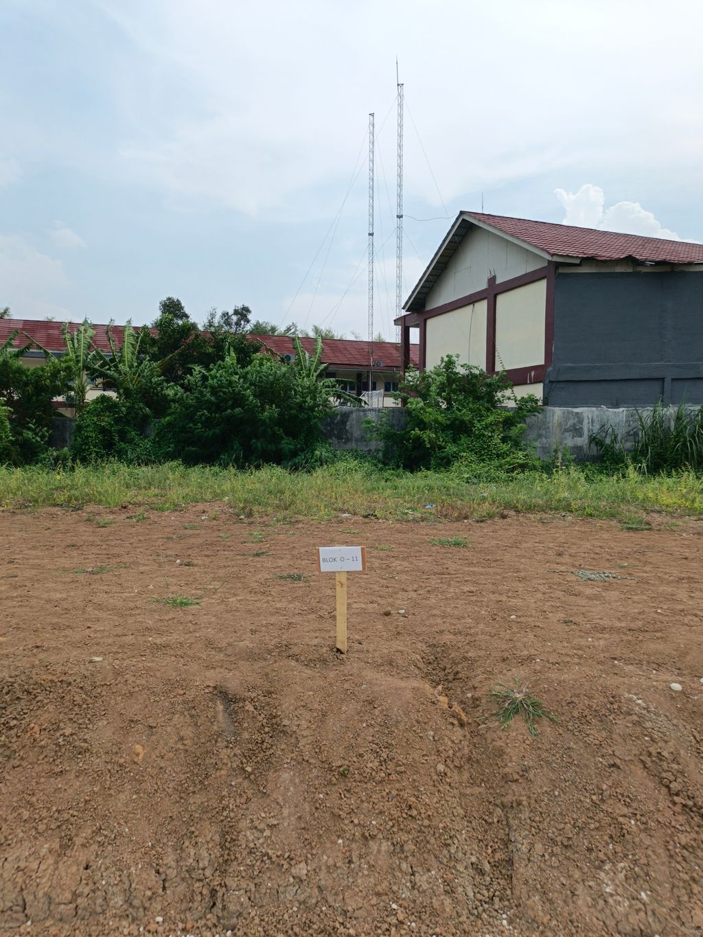 foto contoh rumah perumahan Grahayana Homes