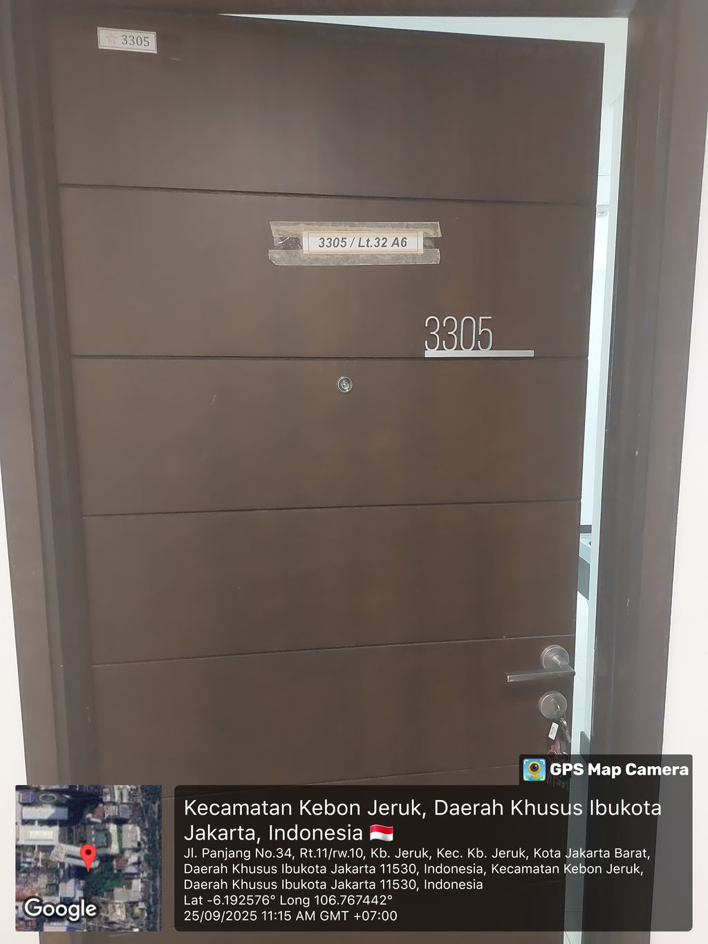 foto tampak rumah tipe 3305 perumahan AKR Gallery West Office Tower & Residences