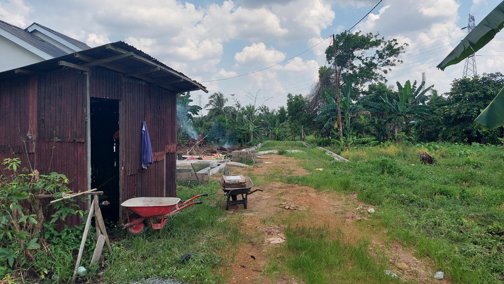 foto gerbang perumahan HARMAN KHATULISTIWA