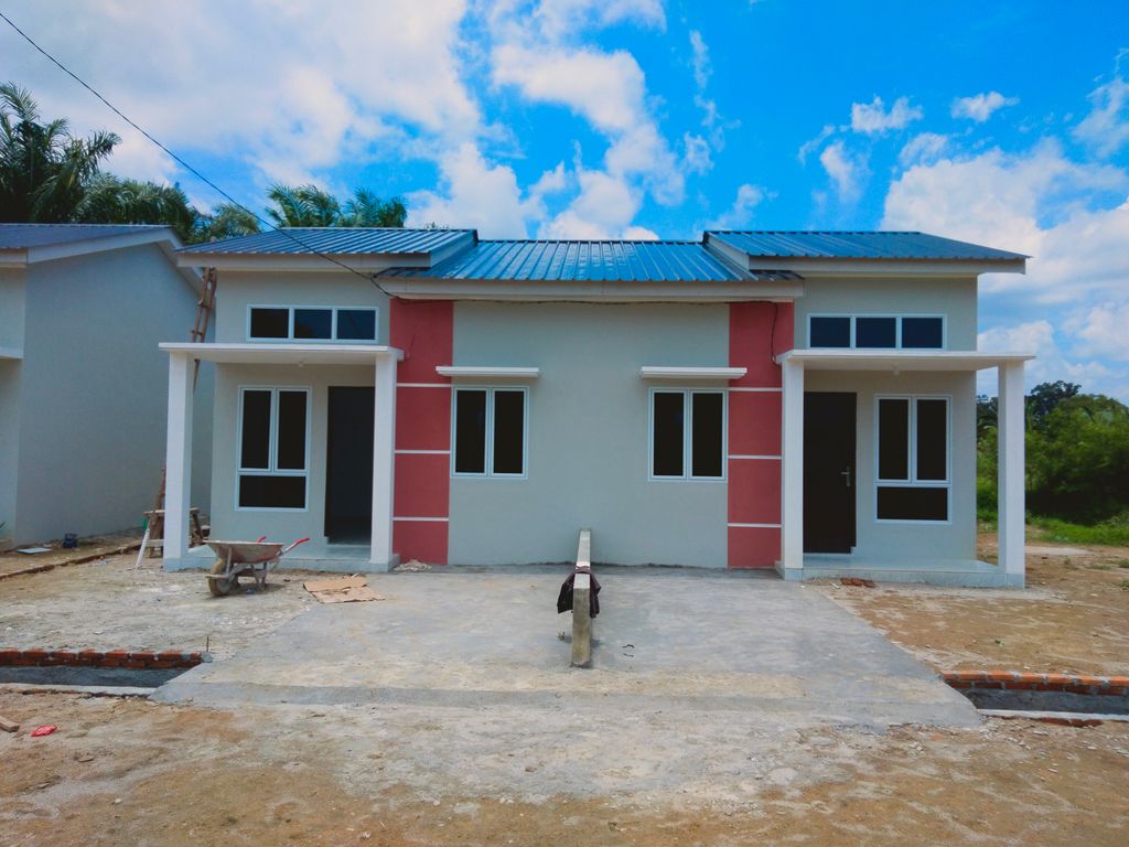 foto contoh rumah perumahan PERUMAHAN PESONA KARYA 4